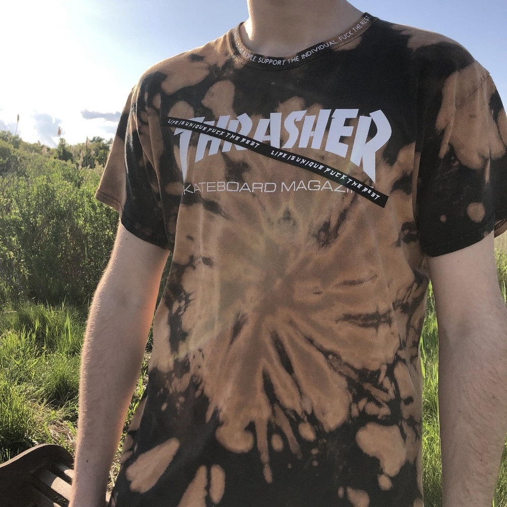 CUSTOM THRASHER - Picture 2 of 2